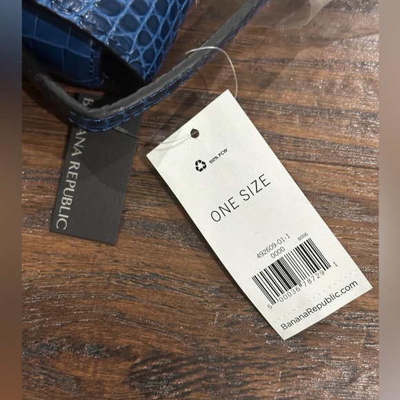 Banana Republic Blue & Gold Purse - Picture 12 of 15